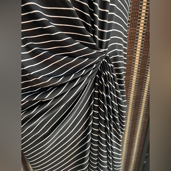 Kenneth Cole Reaction Dress size Large - Picture 2 of 7